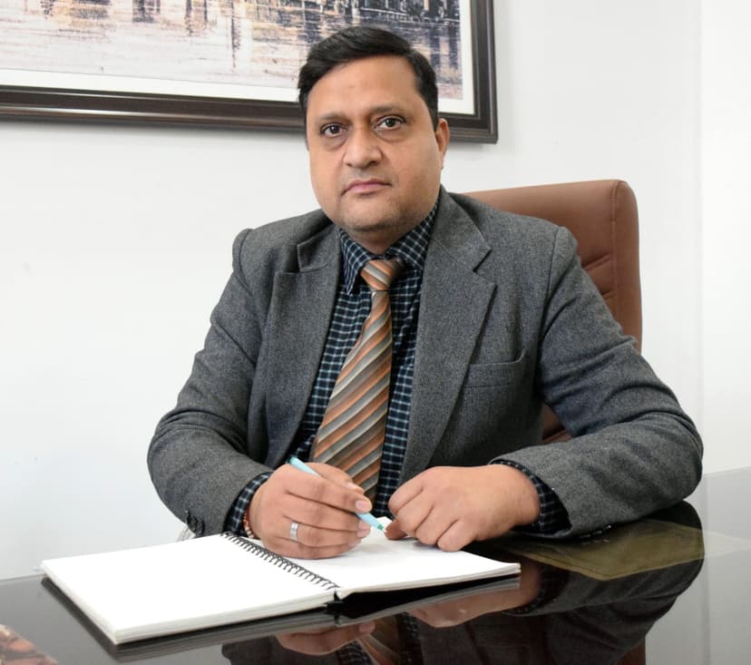 Principal Dr. Sanjeev Kumar Tyagi